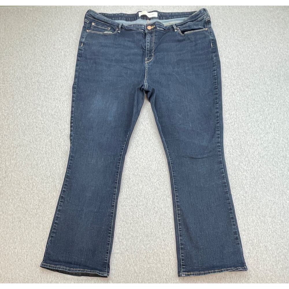 Levis Jeans Womens 24M (37x32) Blue Cotton Blend Stretch Signature‎ Gold Bootcut